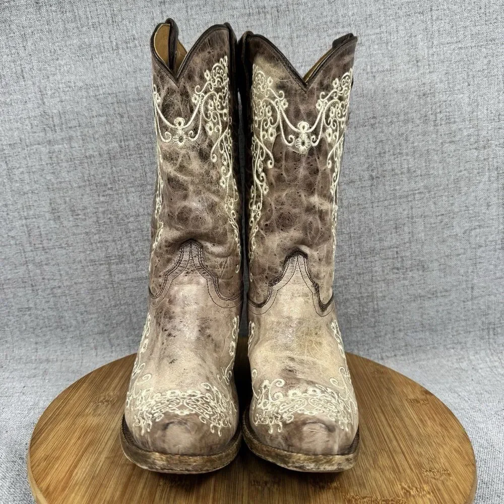 Corral check out